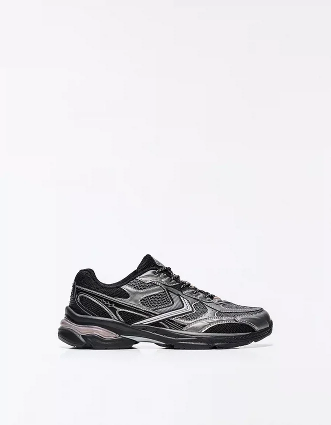 Asymmetrische Sport-Details – Sneaker Asymmetrische Sport-Details – Sneaker