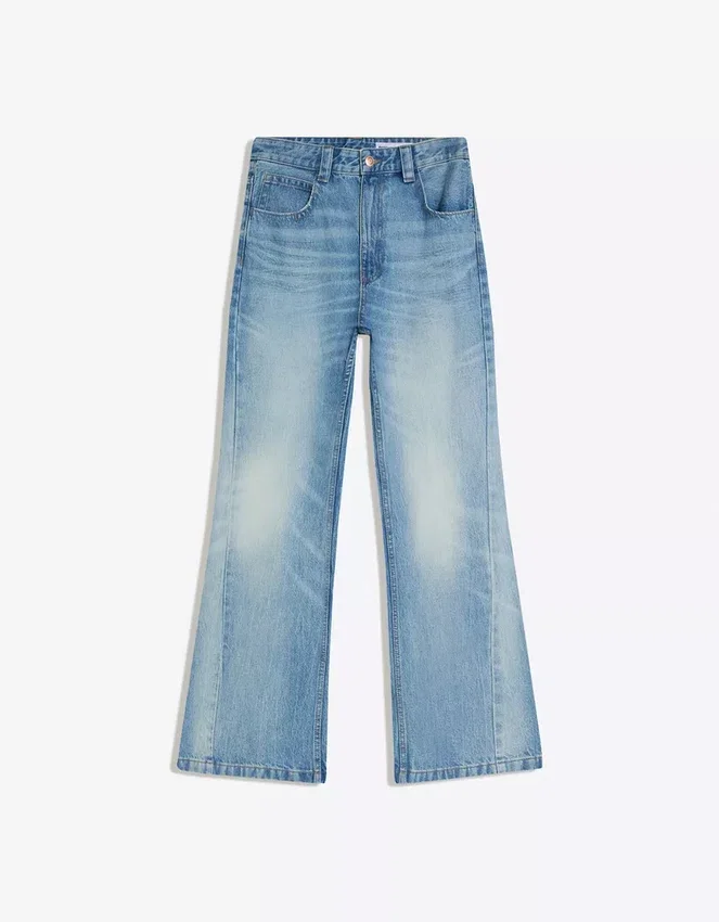 Ausgestellte Baggy-Jeans Ausgestellte Baggy-Jeans