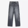 Baggy-Jeans mit Aufnäher Baggy-Jeans mit Aufnäher
