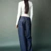 Baggy-Jeans mit niedriger Leibhöhe und umgeschlagenem Saum – Hose