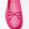 Ballerinas mit Schleife