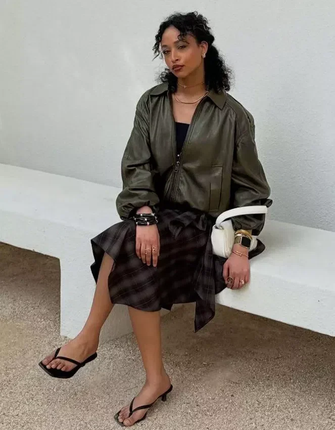 Ballonjacke aus Faux Leather Ballonjacke aus Faux Leather