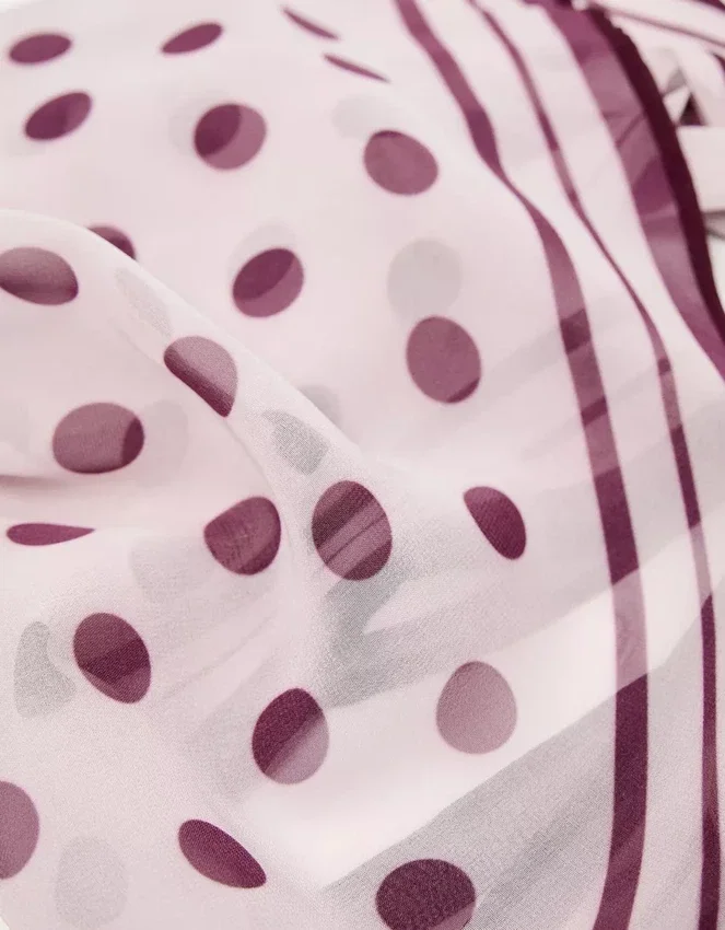 Bandana mit Polka-Dot-Muster Bandana mit Polka-Dot-Muster