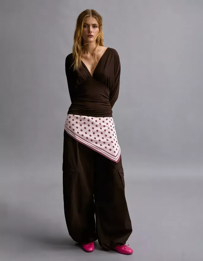Bandana mit Polka-Dot-Muster Bandana mit Polka-Dot-Muster