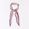 Bandana mit Polka-Dot-Muster Bandana mit Polka-Dot-Muster