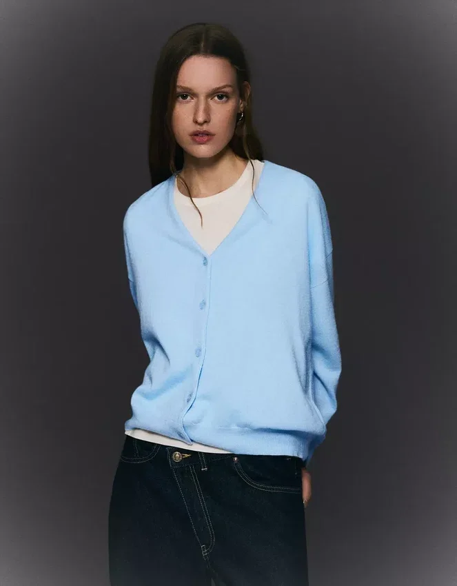 Basic-Strickjacke – Pullover und Strickjacken Basic-Strickjacke – Pullover und Strickjacken