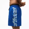 Bedruckte Badehose in Boxy-Fit-Passform mit doppeltem Bund – Accessoires