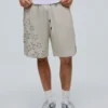 Bedruckte Bermudashorts aus Mesh Bedruckte Bermudashorts aus Mesh