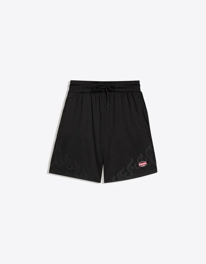 Bedruckte Bermudashorts aus Mesh Bedruckte Bermudashorts aus Mesh