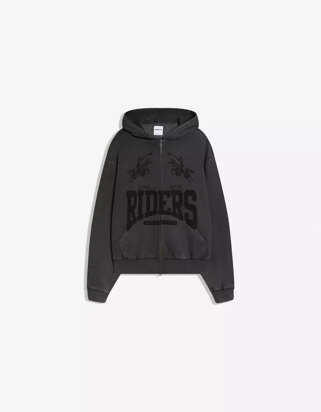 Bedruckter Hoodie in Boxy-Fit-Passform – Sweatshirts und Hoodies Bedruckter Hoodie in Boxy-Fit-Passform – Sweatshirts und Hoodies
