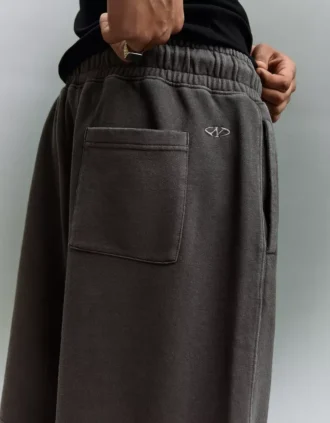 Bermudashorts mit Faded-Wash-Effekt und gerader Fit – Shorts und Jorts