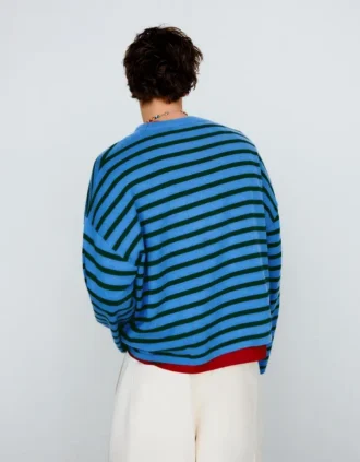 Bestickter, gestreifter Pullover in Boxy-Fit – Pullover und Strickjacken Bestickter, gestreifter Pullover in Boxy-Fit – Pullover und Strickjacken