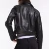 Bikerjacke aus Faux Leather – Jacken und Trenchcoats Bikerjacke aus Faux Leather – Jacken und Trenchcoats