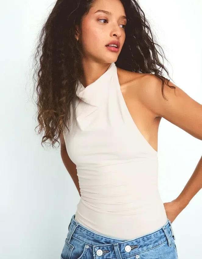 Bodysuit mit Neckholder Bodysuit mit Neckholder