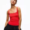 Bodysuit mit Trägern und quadratischem Ausschnitt Bodysuit mit Trägern und quadratischem Ausschnitt
