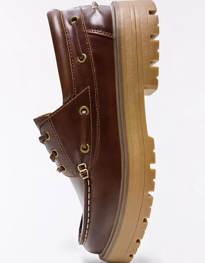 Bootsschuh mit klobiger Sohle – Business Schuhe Bootsschuh mit klobiger Sohle – Business Schuhe