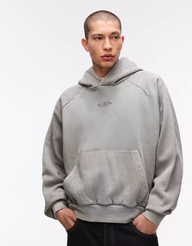 Boxy Fit Kapuzenpullover – Sweatshirts und Hoodies Boxy Fit Kapuzenpullover – Sweatshirts und Hoodies