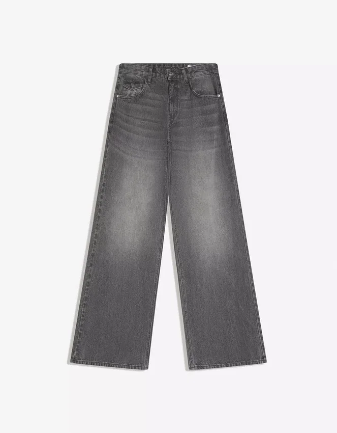Boyfriend-Jeans aus Cord mit niedriger Leibhöhe Boyfriend-Jeans aus Cord mit niedriger Leibhöhe