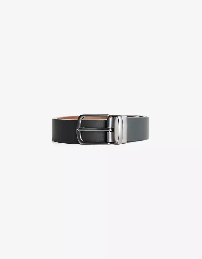 Breiter, wendbarer Faux Leather-Gürtel – Accessoires Breiter, wendbarer Faux Leather-Gürtel – Accessoires