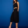 Caprihose mit tiefem Schritt Caprihose mit tiefem Schritt