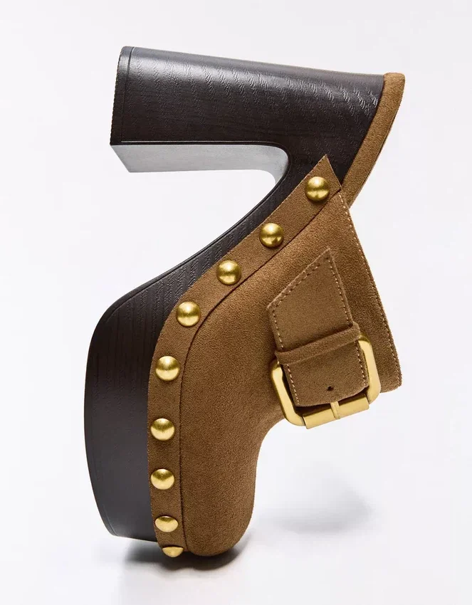 Clog mit Schnalle Clog mit Schnalle
