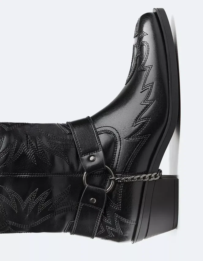 Cowboy-Stiefel mit Kettenverzierung – Stiefeletten – Herren Cowboy-Stiefel mit Kettenverzierung – Stiefeletten – Herren