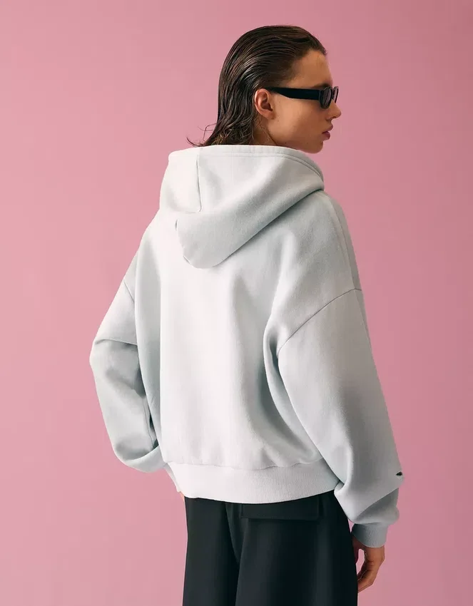 Cropped-Hoodie im Washed-Look – Sweatshirts und Hoodies Cropped-Hoodie im Washed-Look – Sweatshirts und Hoodies
