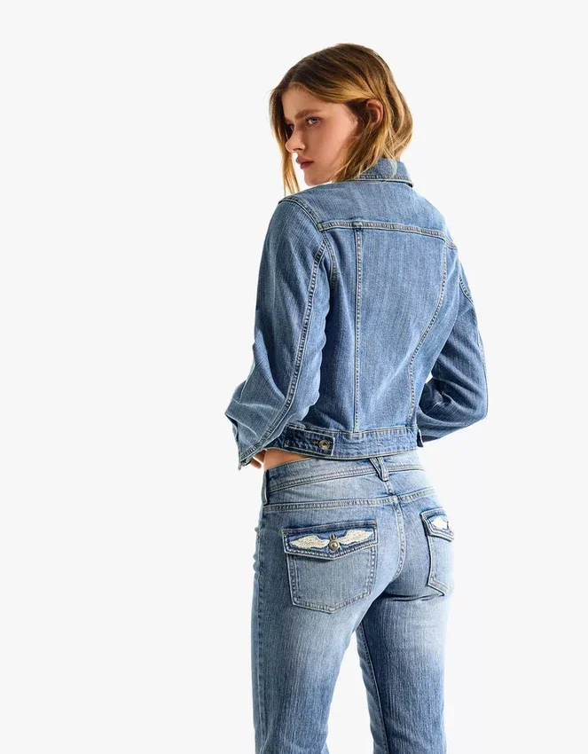 Denim-Jacke – Jacken und Trenchcoats – Damen Denim-Jacke – Jacken und Trenchcoats – Damen