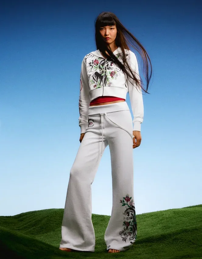 Ed Hardy X Bershka Hoodie mit Print – Damen Ed Hardy X Bershka Hoodie mit Print – Damen