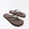 Einfache Zehensandalen Einfache Zehensandalen