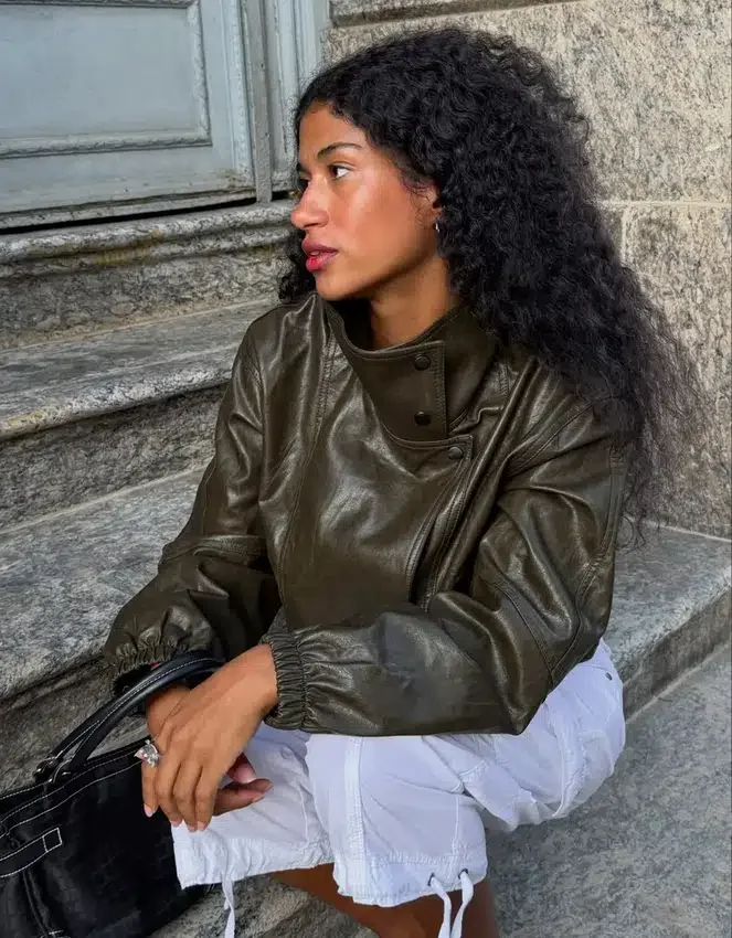 Faux Leather-Jacke mit Revers – Jacken und Trenchcoats Faux Leather-Jacke mit Revers – Jacken und Trenchcoats