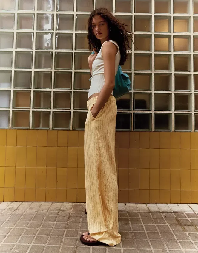 Fließende gestreifte Hose – Damen Fließende gestreifte Hose – Damen