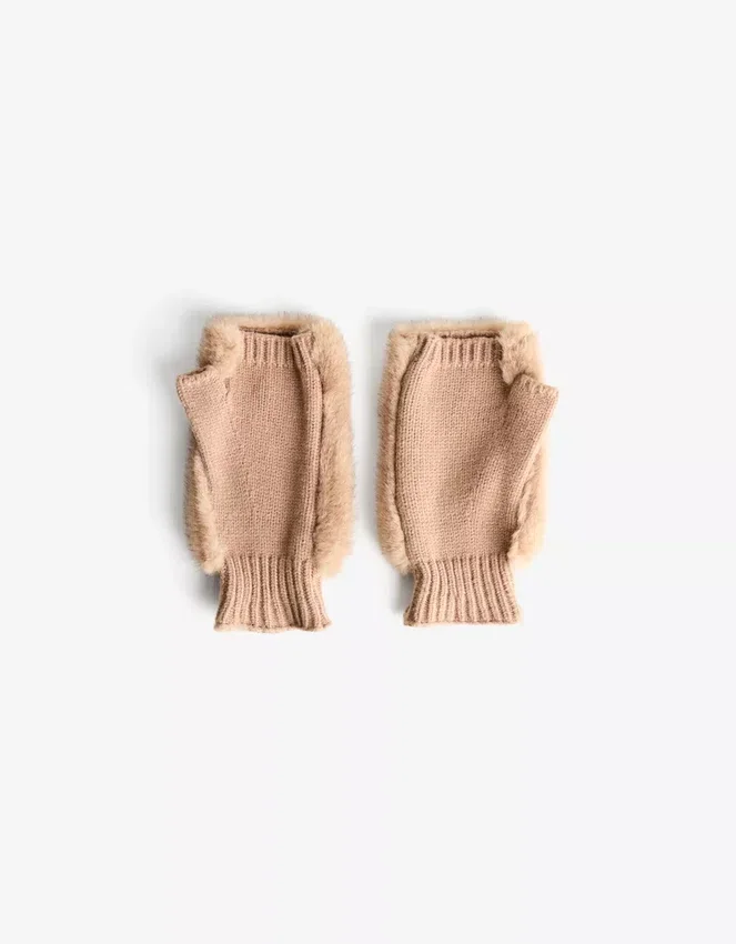 Fäustlinge aus Kunstpelz – Accessoires Fäustlinge aus Kunstpelz – Accessoires