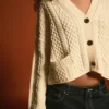 Geflochtene rustikale Strickjacke – Pullover und Strickjacken