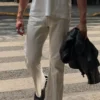 Gerade ausgestellte Jeans