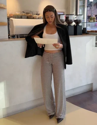 Geradlinige Hose mit Streifenmuster