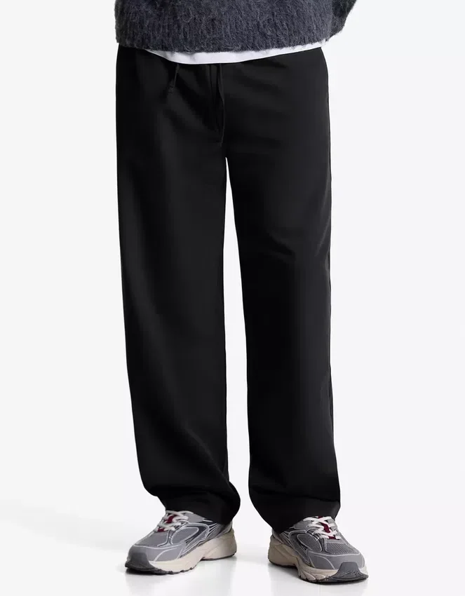 Geradlinige, taillierte Jogginghose – Hose Geradlinige, taillierte Jogginghose – Hose