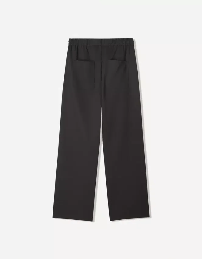 Geradlinige, taillierte Jogginghose – Hose Geradlinige, taillierte Jogginghose – Hose
