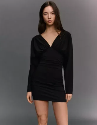 Gerafftes Minikleid – Kleider und Overalls