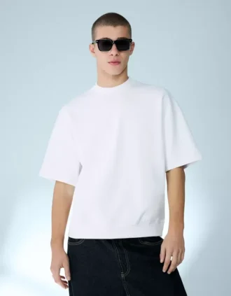 Geripptes Plüsch-T-Shirt mit kurzen Shorts – T-Shirts und Poloshirts
