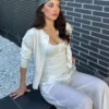 Gestreifte Jacke mit Rundhalsausschnitt und Knopfleiste