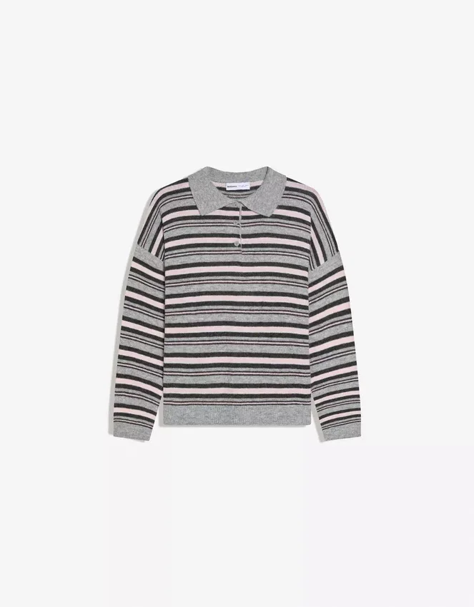 Gestreifter Pullover mit Polokragen Gestreifter Pullover mit Polokragen