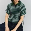 Gestreifter Pullover mit Polokragen – Tops und Bodys Gestreifter Pullover mit Polokragen – Tops und Bodys