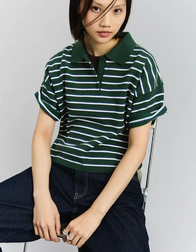 Gestreifter Pullover mit Polokragen – Tops und Bodys Gestreifter Pullover mit Polokragen – Tops und Bodys