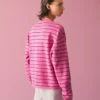 Gestreifter Pullover mit Rundhalsausschnitt – Pullover und Strickjacken – Herren Gestreifter Pullover mit Rundhalsausschnitt – Pullover und Strickjacken – Herren