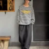 Gestreiftes Sweatshirt mit Rundhalsausschnitt – Sweatshirts und Hoodies