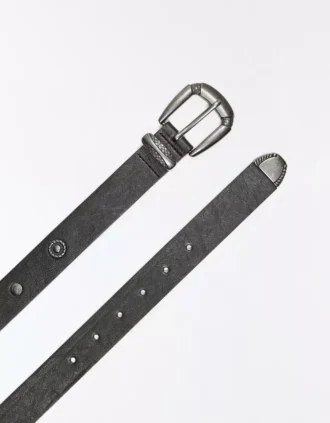 Gürtel mit Nieten – Accessoires Gürtel mit Nieten – Accessoires