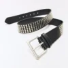 Gürtel mit Nieten – Bershka Lovers