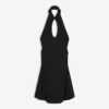 Halter-Kleid mit schulterfreiem Ausschnitt Halter-Kleid mit schulterfreiem Ausschnitt