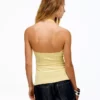 Halter-Top Halter-Top